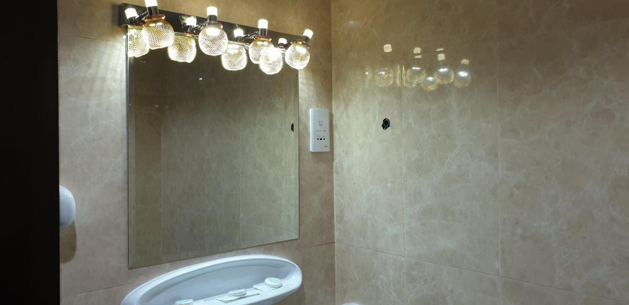 Royal Creek Hotel Dubai Luaran gambar